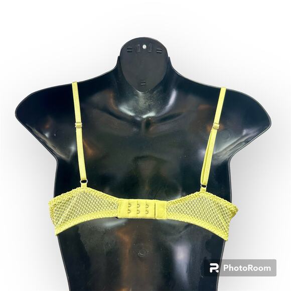 Victoria's Secret Women's 34C Very Sexy Push Up Bra Bright Green Shimmery Lace - Picture 2 of 8